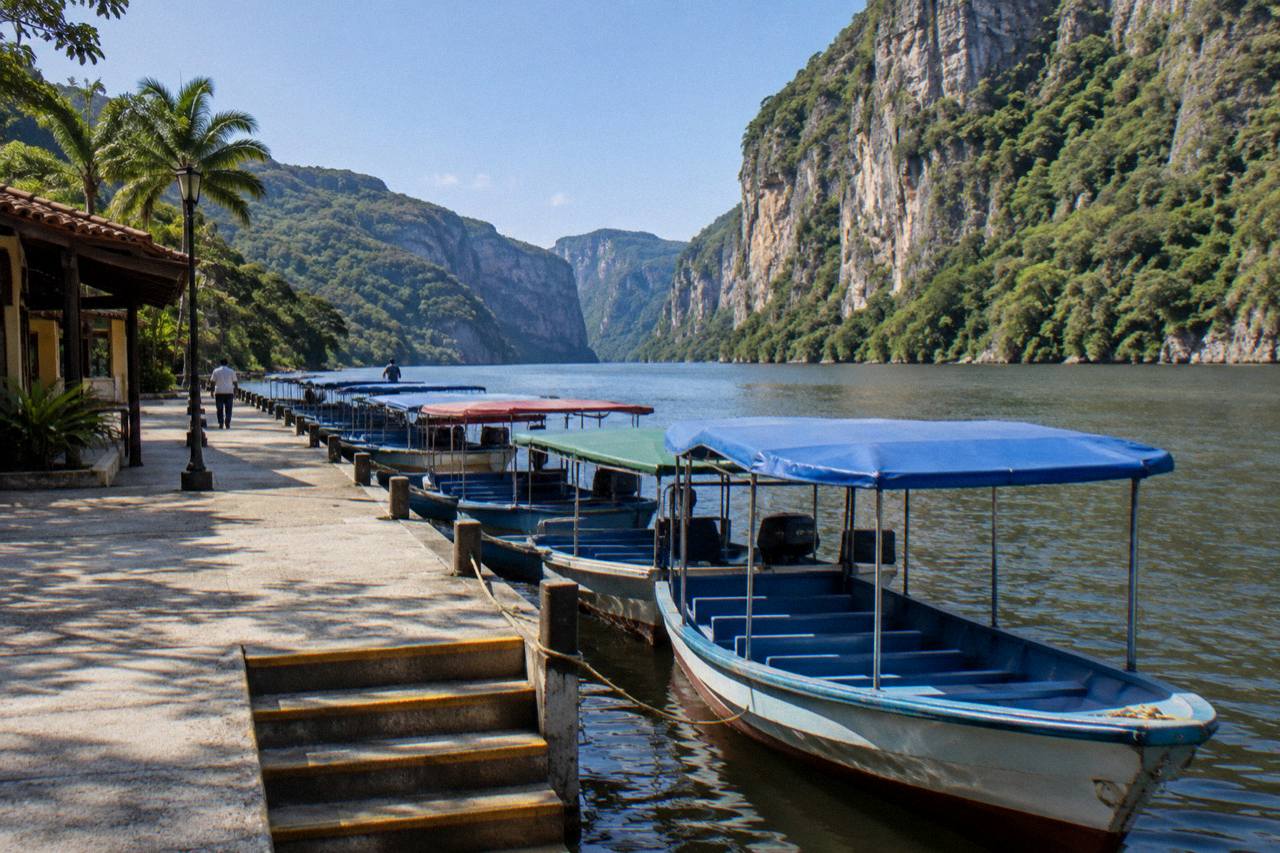 Cañón del Sumidero boat tours from Tuxtla Gutiérrez, Chiapas